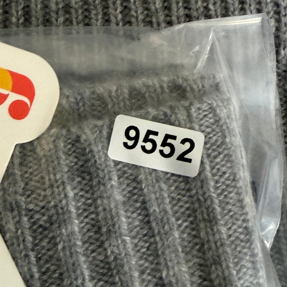 Nordstrom Cashmere Beanie Grey Heather Ribbed Knit Hat NO459001NS NEW - Picture 7 of 7